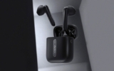 ओप्पो ने भी मुफ्त में ट्रूली वायरलेस इयरफ़ोन लॉन्च किया, बिल्कुल Apple AirPods जैसा